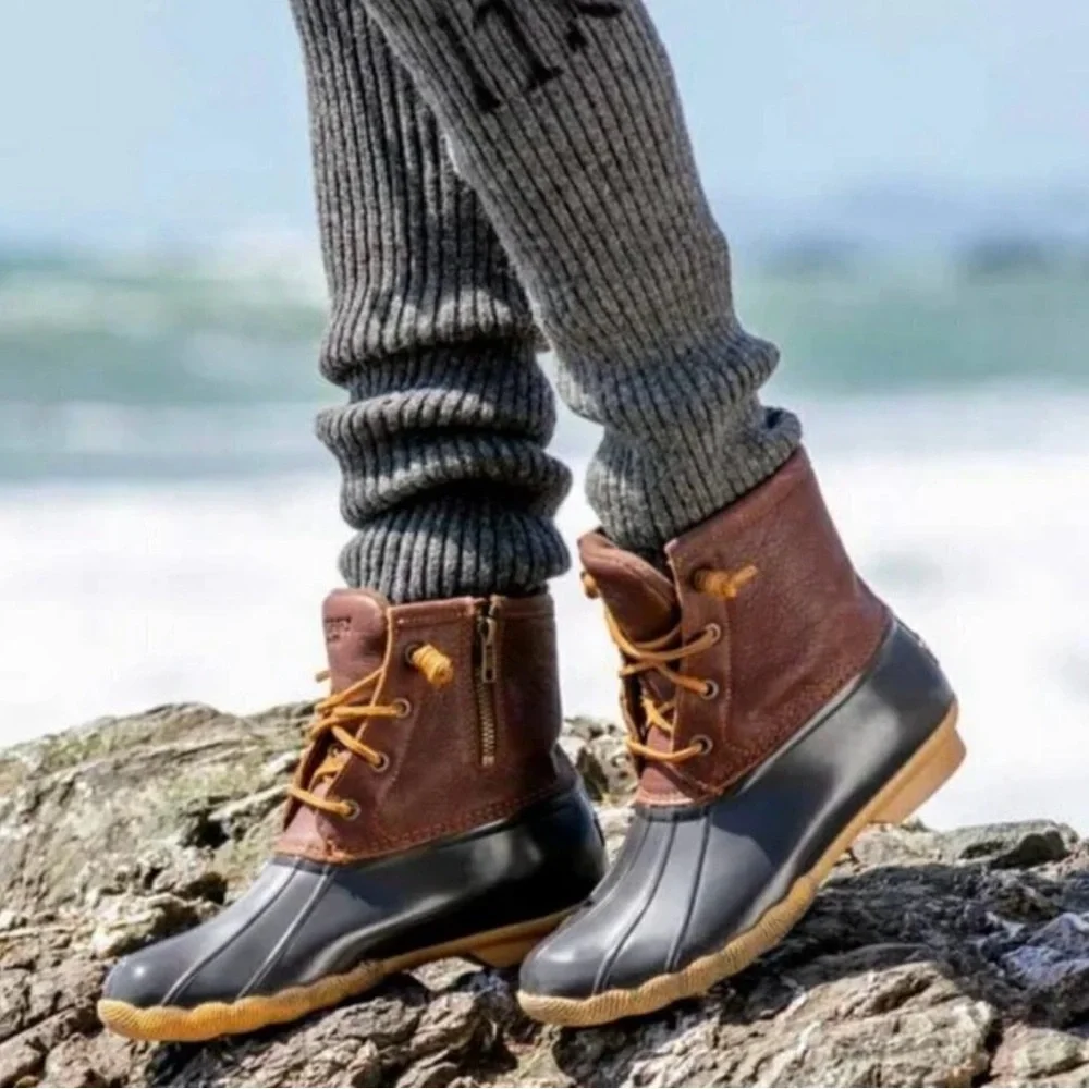 New Sperry Women's Saltwater Tan /Black  Winter Luxe Leather Duck Boot Size 6